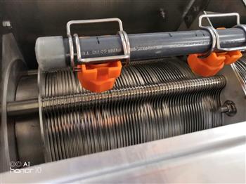 【疊螺式污泥脫水機】工作原理淺析